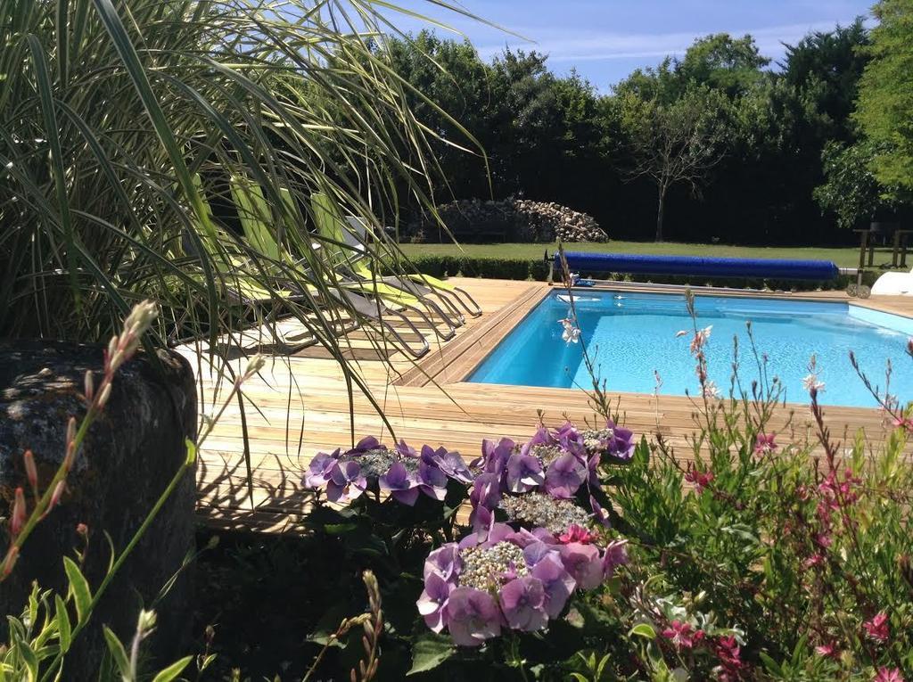 Bed and Breakfast La Grange d'Aunis Aigrefeuille-dʼAunis Exterior foto