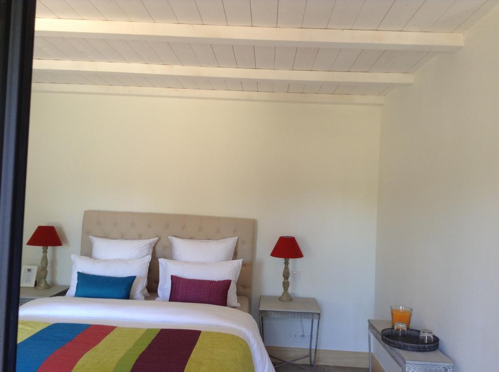 Bed and Breakfast La Grange d'Aunis Aigrefeuille-dʼAunis Zimmer foto