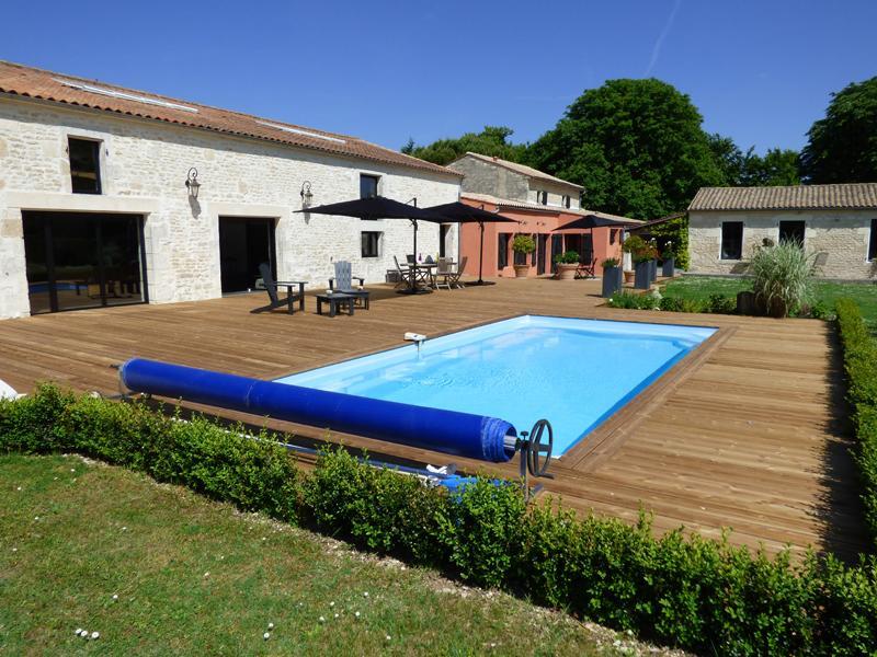 Bed and Breakfast La Grange d'Aunis Aigrefeuille-dʼAunis Exterior foto